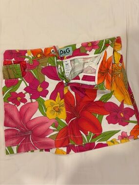 D&G Vibrant Floral Cotton Skirt in Pink, Red, Orange, Yellow & Green